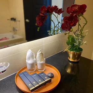 近打河畔酒店与公寓 酒店